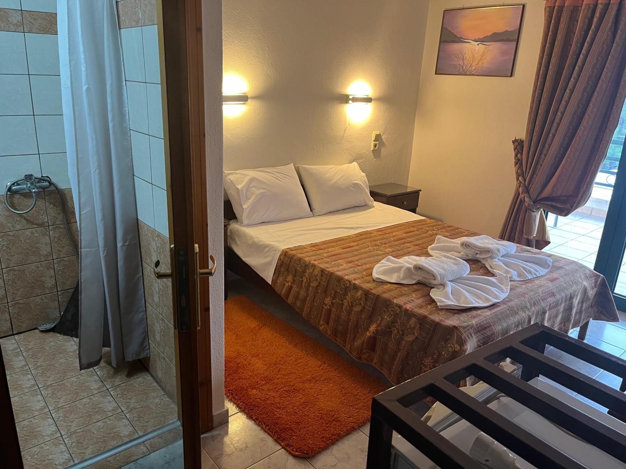 Apolis Hotel Mouzaki Экстерьер фото